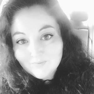 Meet your Posher, Carmella